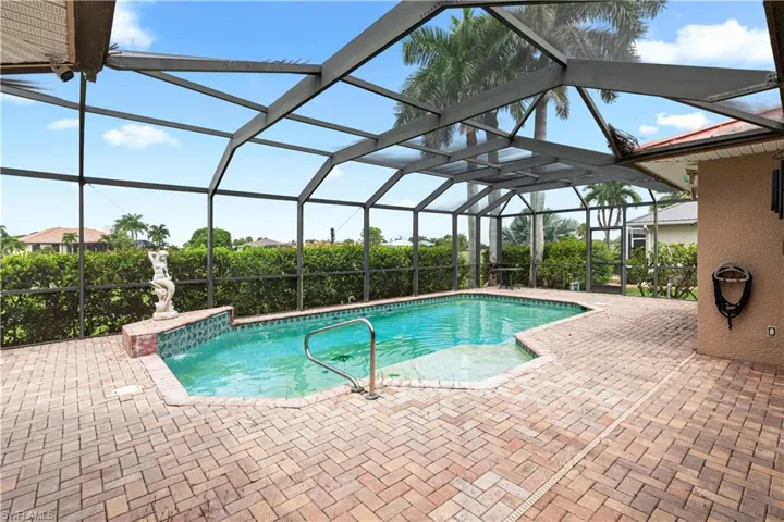 11913 Princess Grace Ct, Cape Coral, Florida 33991