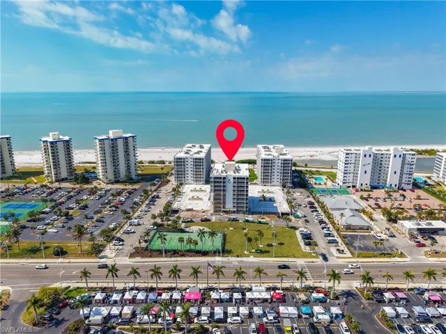 Bird's eye view of expansive beach