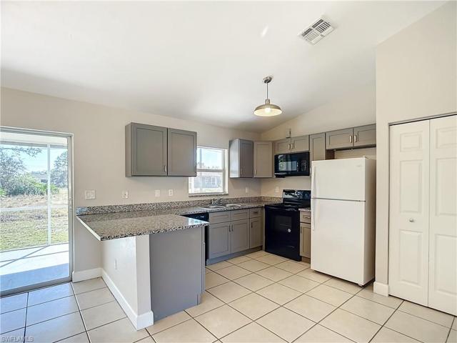 3809 21st ST SW, LEHIGH ACRES FL 33976