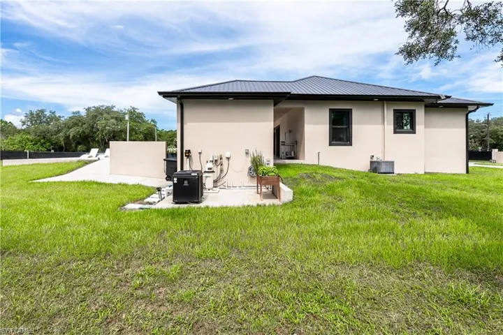 300 Montura Ave, Clewiston, Florida 33440