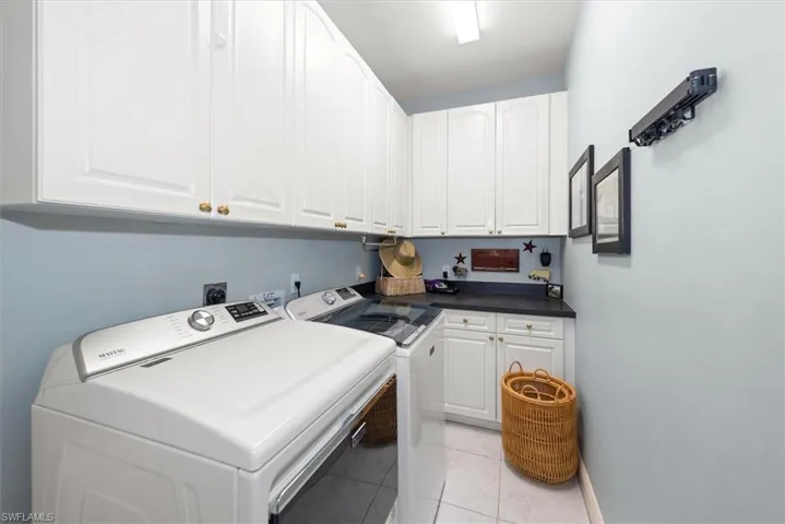 2529 Gleason Pkwy, Cape Coral, Florida 33914