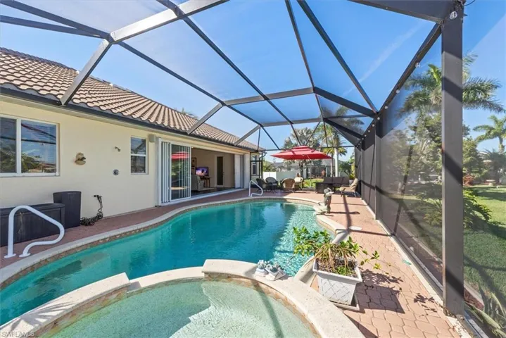 2529 Gleason Pkwy, Cape Coral, Florida 33914