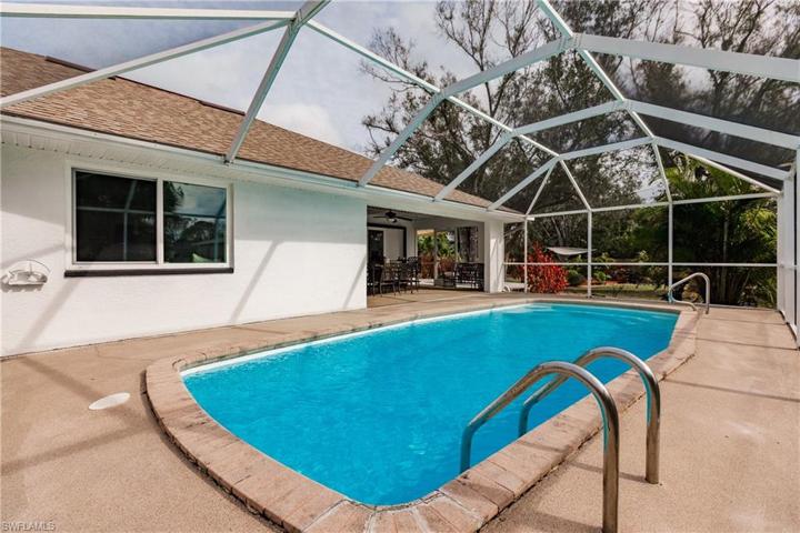 22131  Clinton  AVE, PORT CHARLOTTE, FL 33954