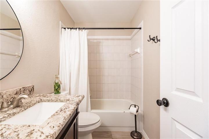 22131  Clinton  AVE, PORT CHARLOTTE, FL 33954