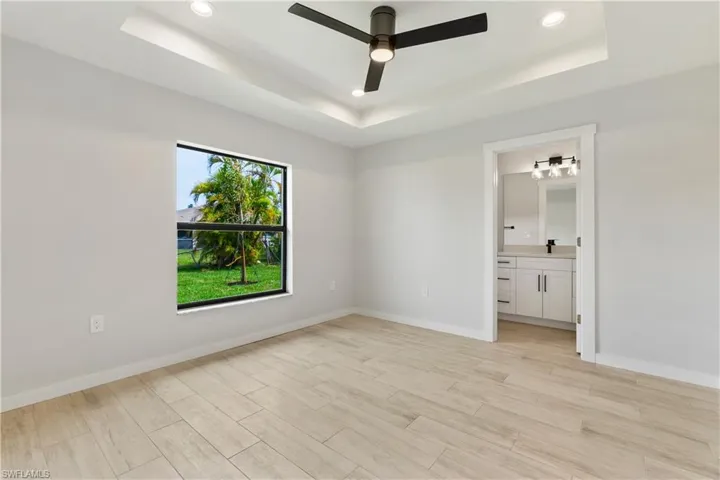 2915-2917 SW Santa Barbara  PL, Cape Coral, FL 33914