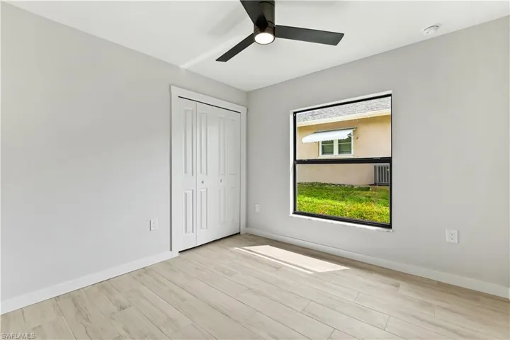 2915-2917 SW Santa Barbara  PL, Cape Coral, FL 33914