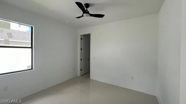 3806  12th W ST, Lehigh Acres, FL 33971