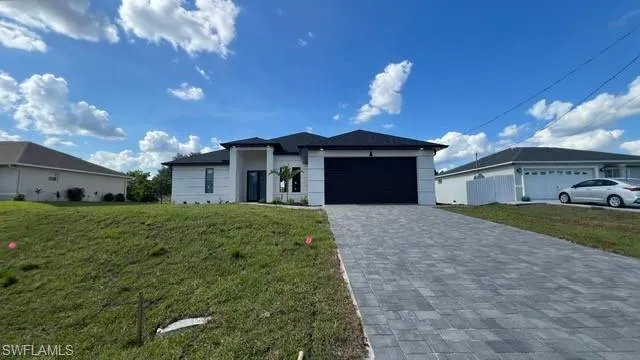 3806  12th W ST, Lehigh Acres, FL 33971