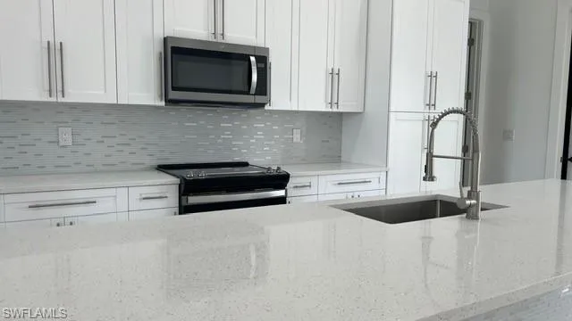 3806  12th W ST, Lehigh Acres, FL 33971