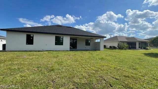 3806  12th W ST, Lehigh Acres, FL 33971