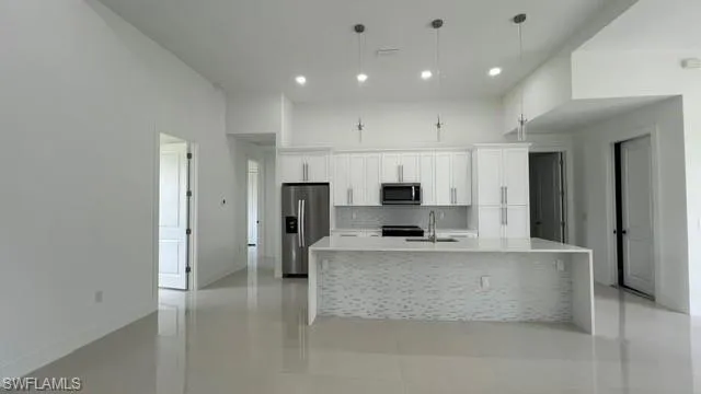 3806  12th W ST, Lehigh Acres, FL 33971