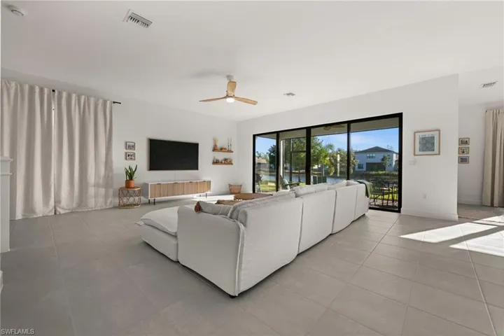 20404 Estero Crossing Blvd, Estero, Florida 33928