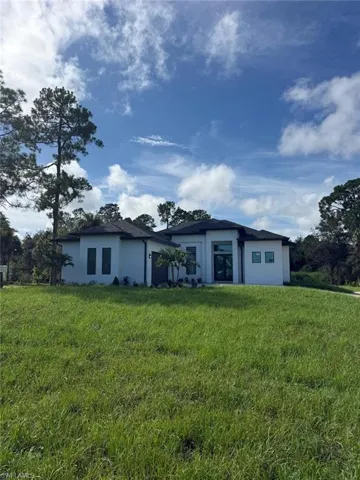 3208 16th Ave Se, Naples, Florida 34117