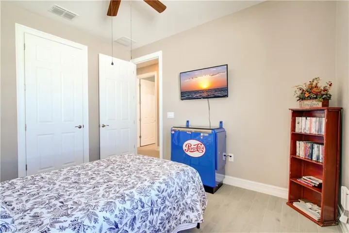 1814 16th Ter, Cape Coral, Florida 33991
