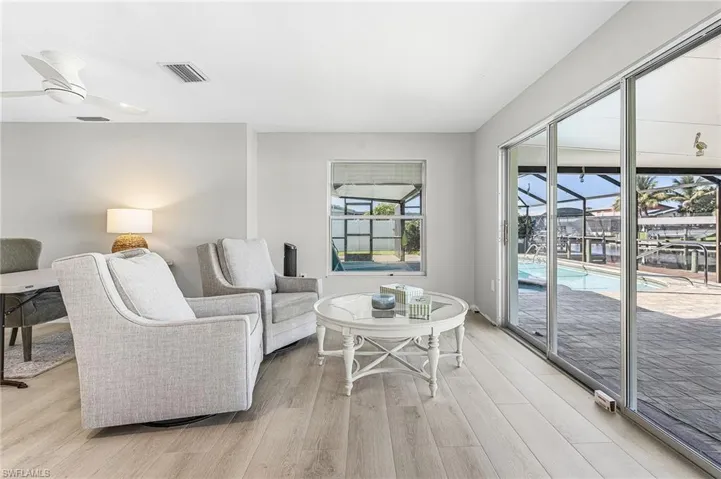 2215 Cape Way, North Fort Myers, Florida 33917