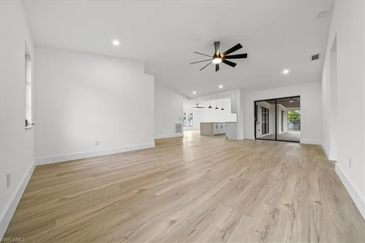 1716 Se 8th Ter, Cape Coral, Florida 33990