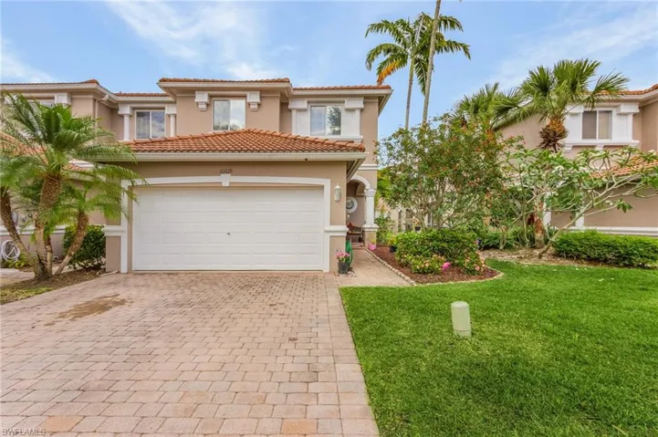 10019  Salina  ST, Fort Myers, FL 33905