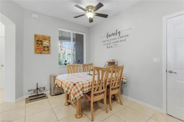 10019  Salina  ST, Fort Myers, FL 33905