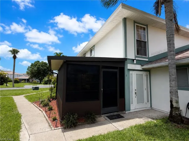 3301 Prince Edward Island Cir 2, Fort Myers, Florida 33907