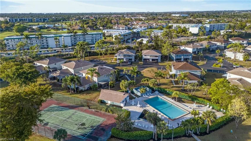 3301 Prince Edward Island Cir 2, Fort Myers, Florida 33907