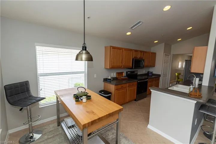 11660  Navarro  WAY, Fort Myers, FL 33908