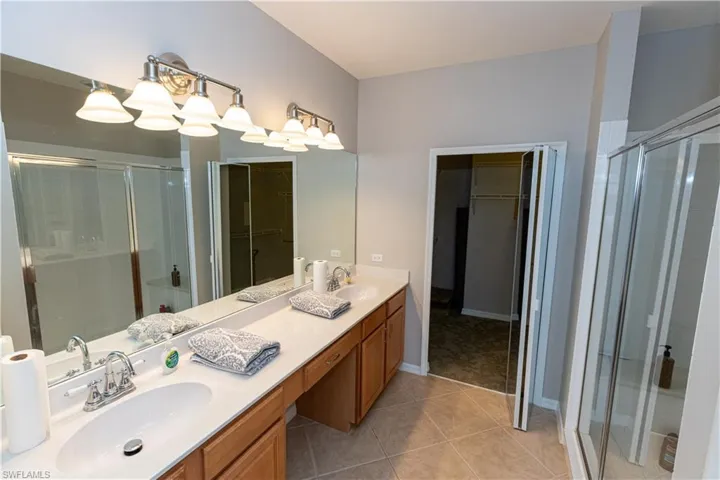 11660  Navarro  WAY, Fort Myers, FL 33908