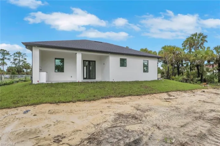 2685  38th SE AVE, Naples, FL 34117