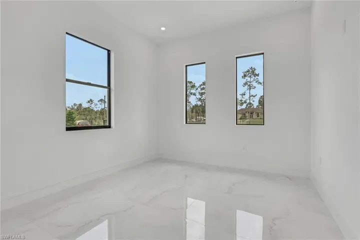 2685  38th SE AVE, Naples, FL 34117