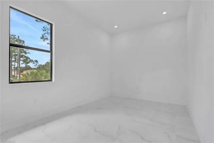 2685  38th SE AVE, Naples, FL 34117