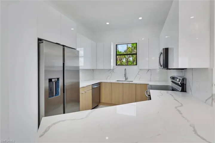 2685  38th SE AVE, Naples, FL 34117