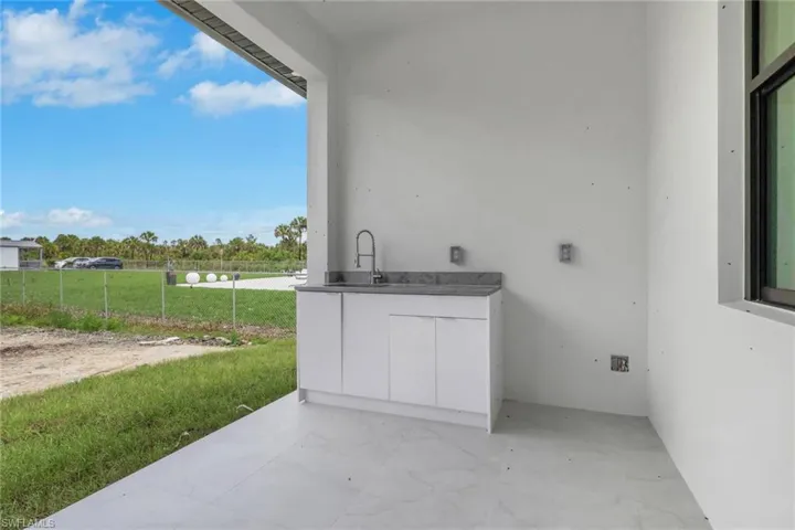 2685  38th SE AVE, Naples, FL 34117
