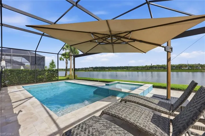 Custom salt water pool & spa