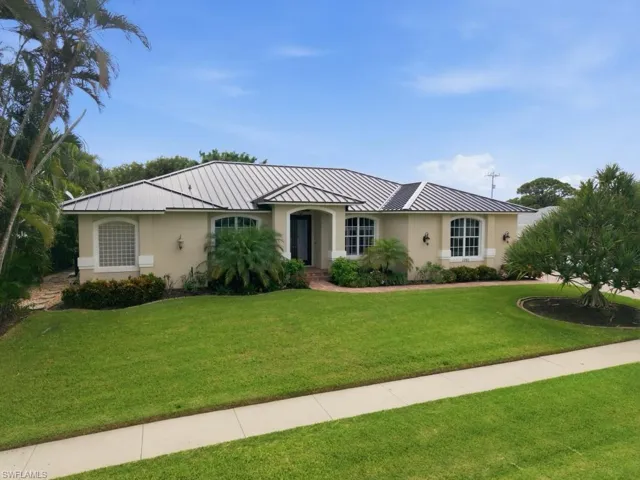 1361 Bayport Ave, Marco Island, Florida 34145