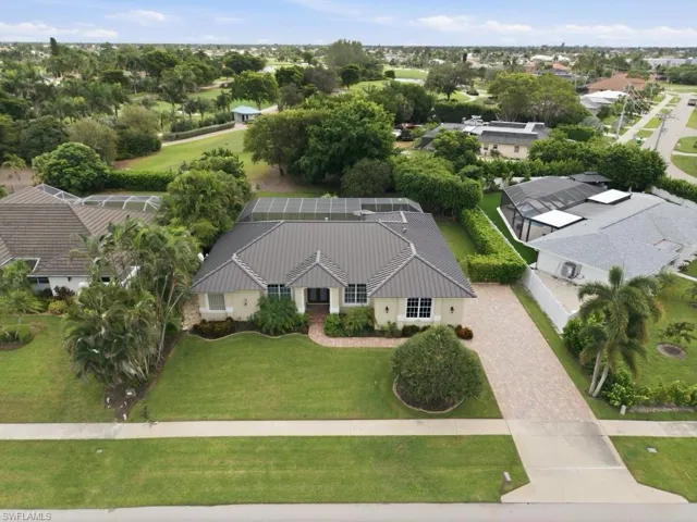 1361 Bayport Ave, Marco Island, Florida 34145