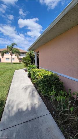 19977  Lake Vista  CIR, Lehigh Acres, FL 33936