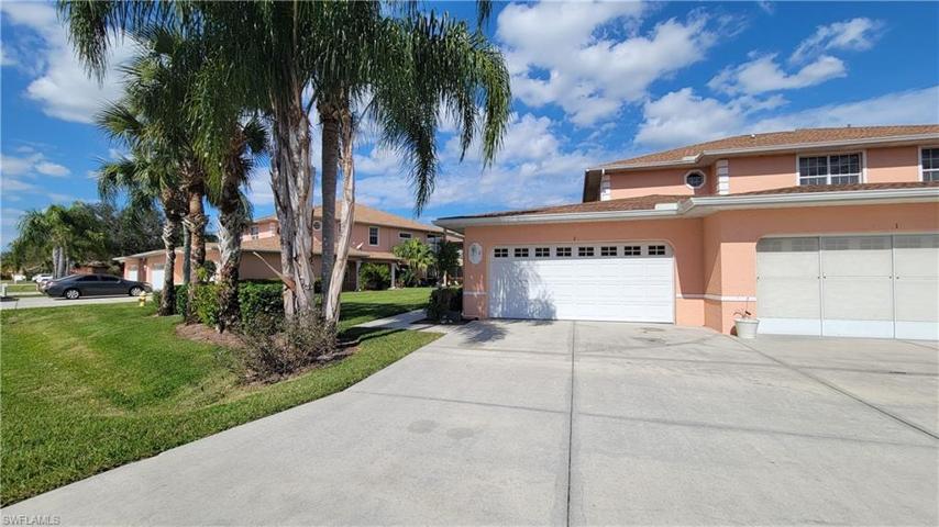 19977  Lake Vista  CIR, Lehigh Acres, FL 33936