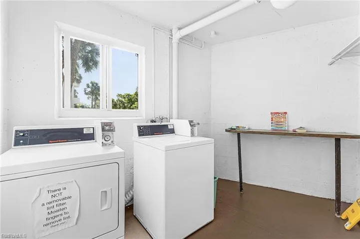 501 Forest Lakes Blvd 105, Naples, Florida 34105