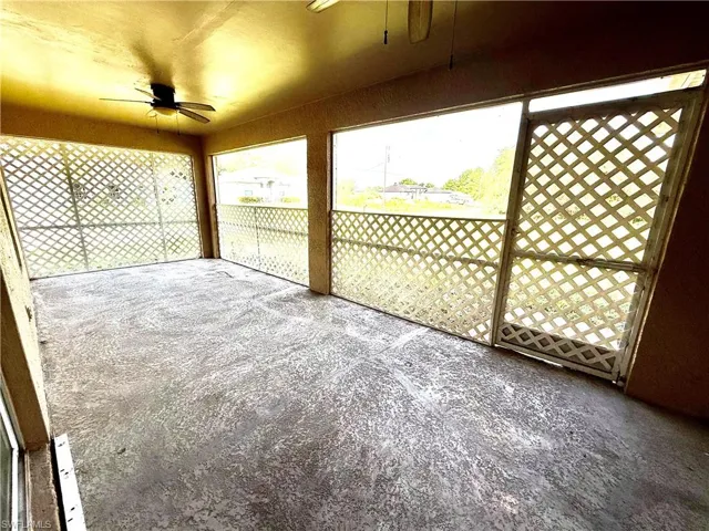 25 X 10 Screened lanai