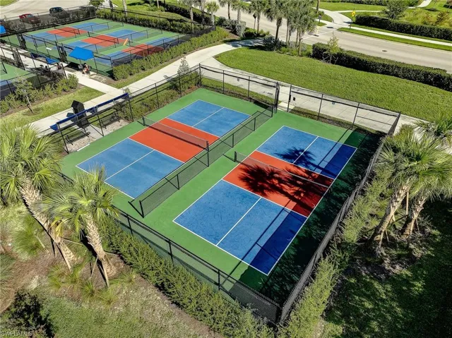Pickleball Courts