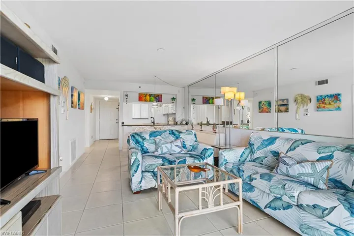 22652 Island Pines Way 154, Fort Myers Beach, Florida 33931