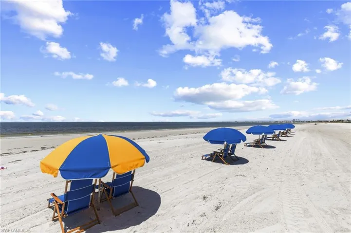 22652 Island Pines Way 154, Fort Myers Beach, Florida 33931