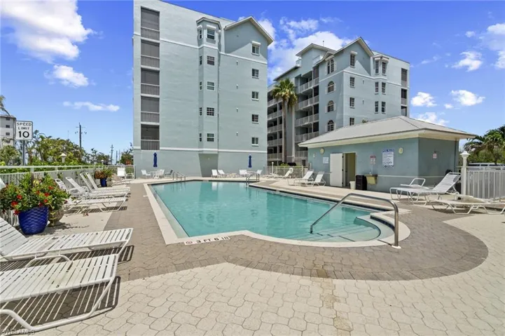 22652 Island Pines Way 154, Fort Myers Beach, Florida 33931