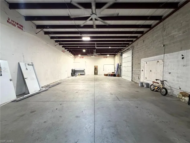 1502 Rail Head Blvd, Naples, Florida 34110