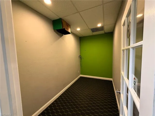 1502 Rail Head Blvd, Naples, Florida 34110