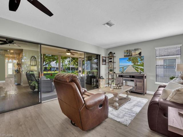 5678  Balkan  CT, Fort Myers, FL 33919