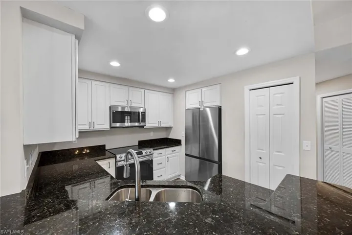 1051  Egrets Walk  CIR, Naples, FL 34108