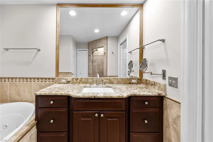 1051  Egrets Walk  CIR, Naples, FL 34108