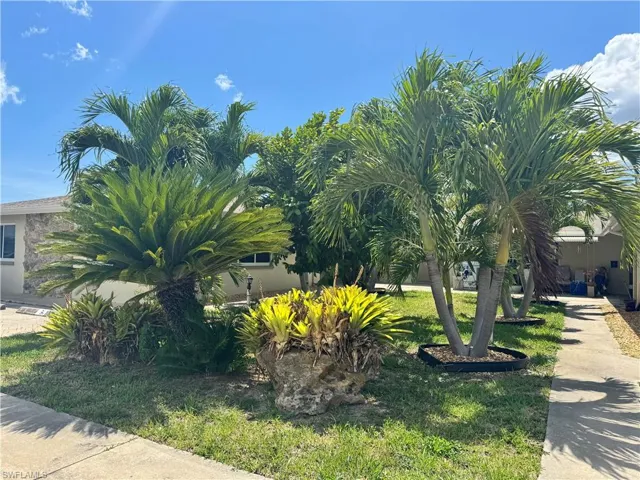 4808 Lucaya Dr 1, Cape Coral, Florida 33904