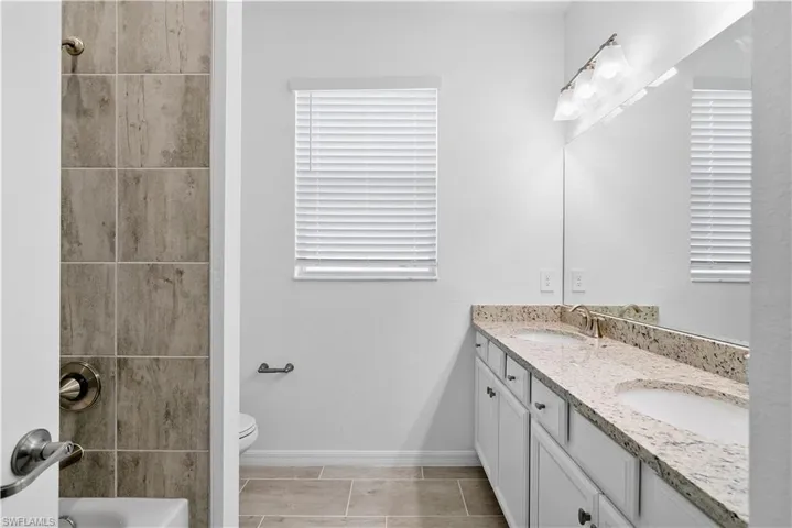 17458  Palmetto Pass  LN, Punta Gorda, FL 33982