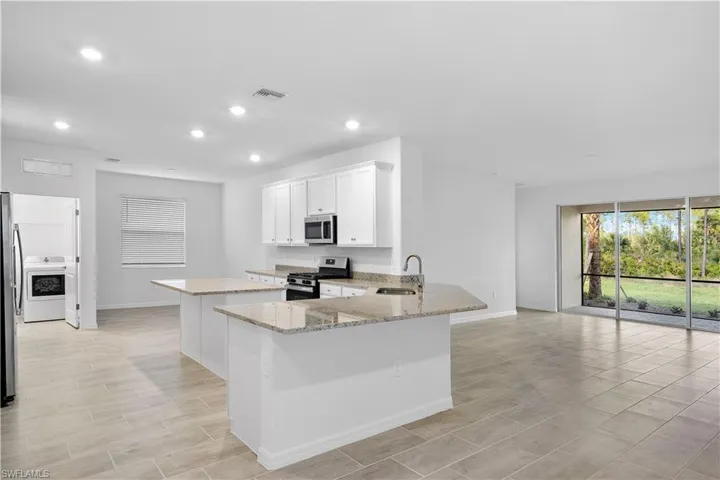 17458  Palmetto Pass  LN, Punta Gorda, FL 33982